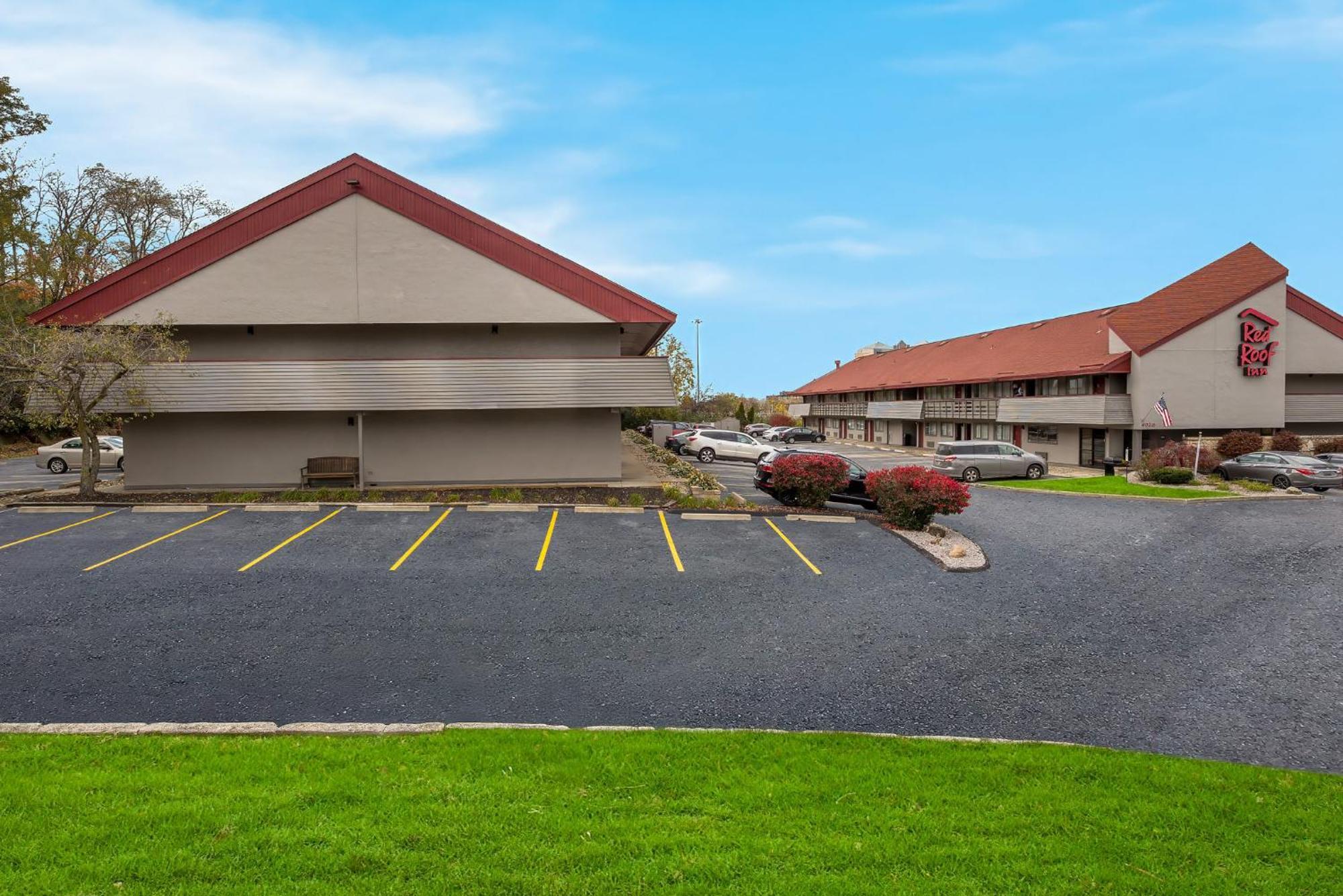 Red Roof Inn Cleveland - Independence Esterno foto