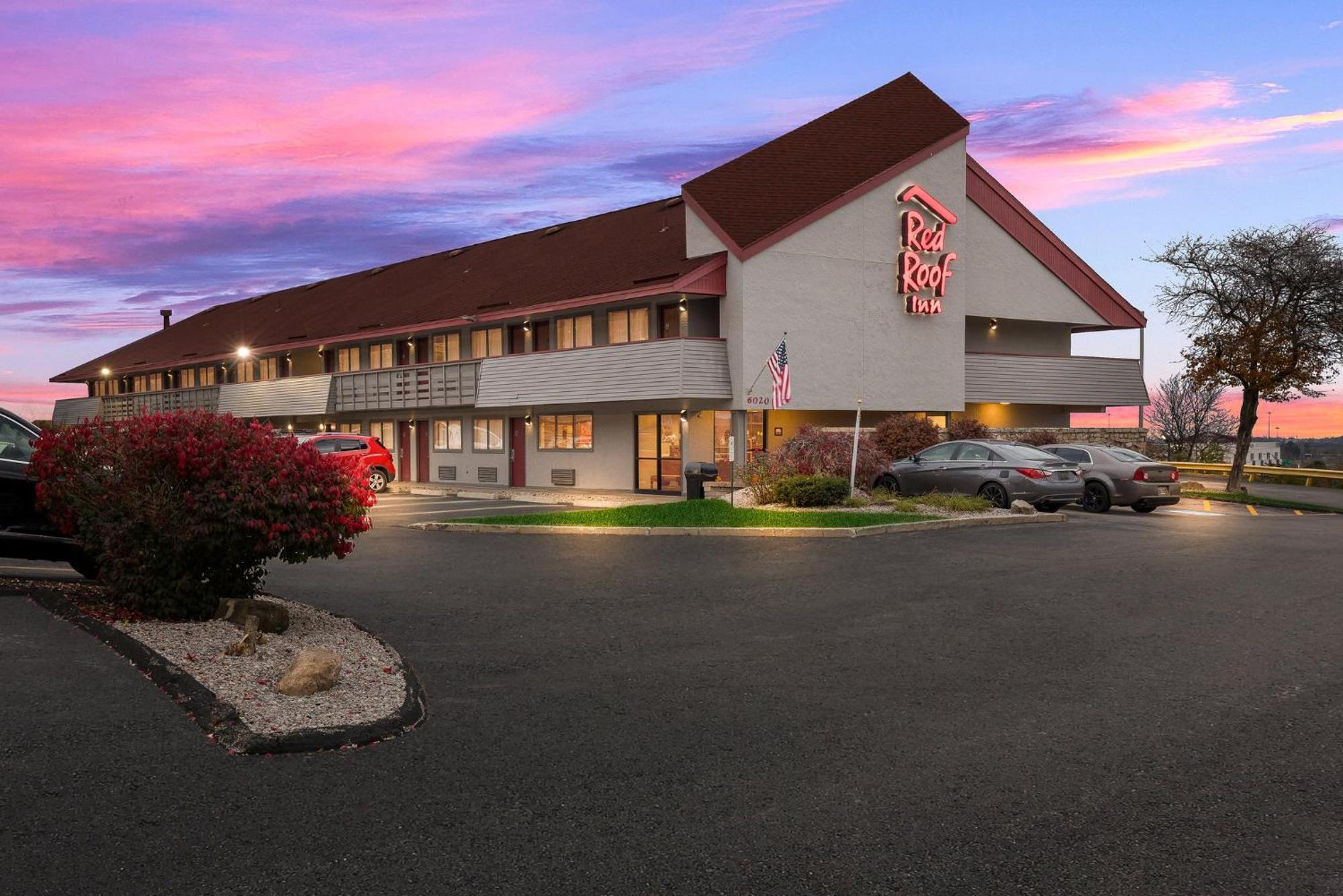 Red Roof Inn Cleveland - Independence Esterno foto