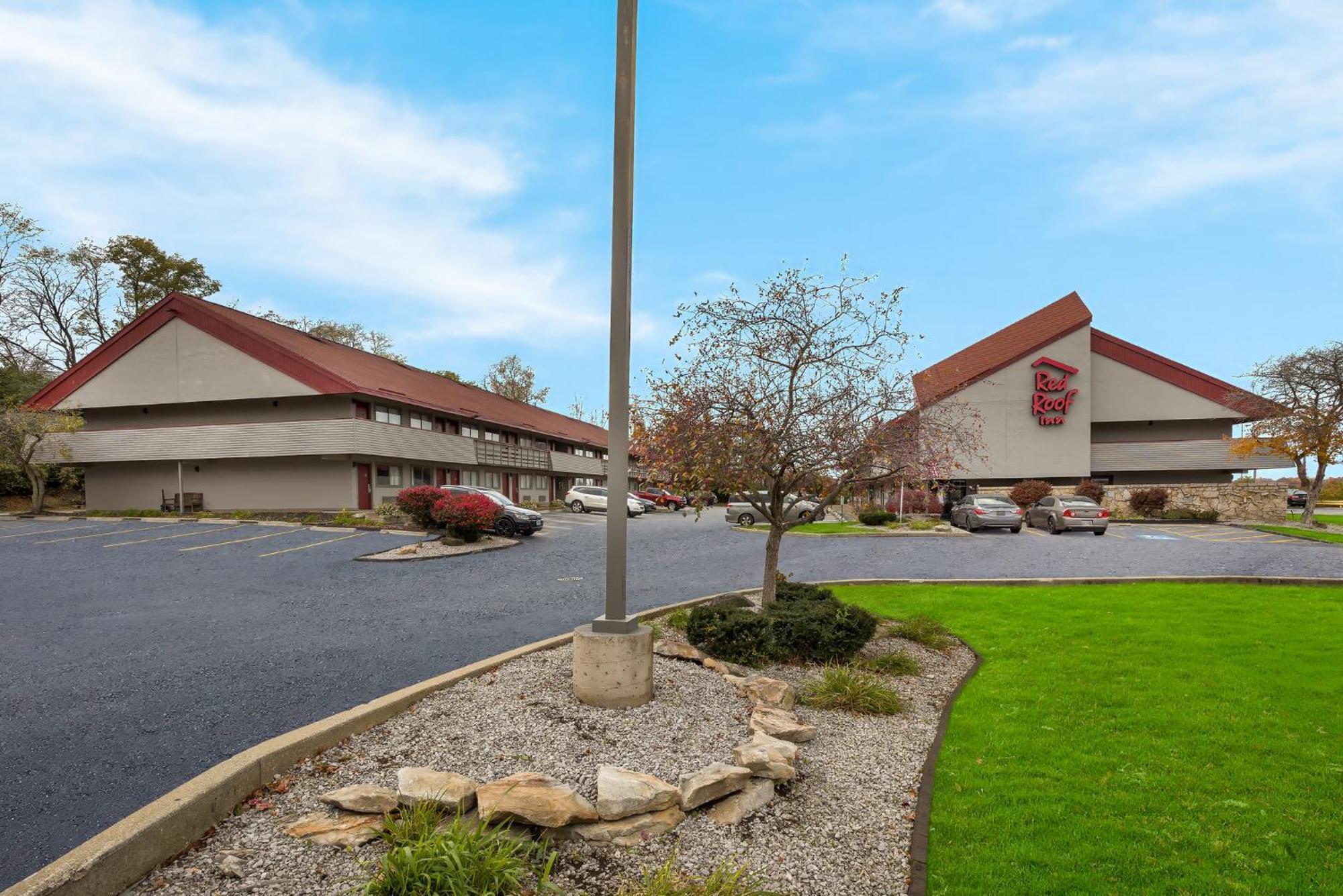 Red Roof Inn Cleveland - Independence Esterno foto
