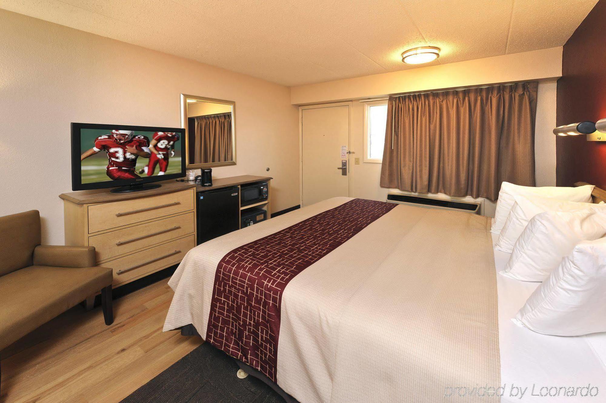 Red Roof Inn Cleveland - Independence Camera foto